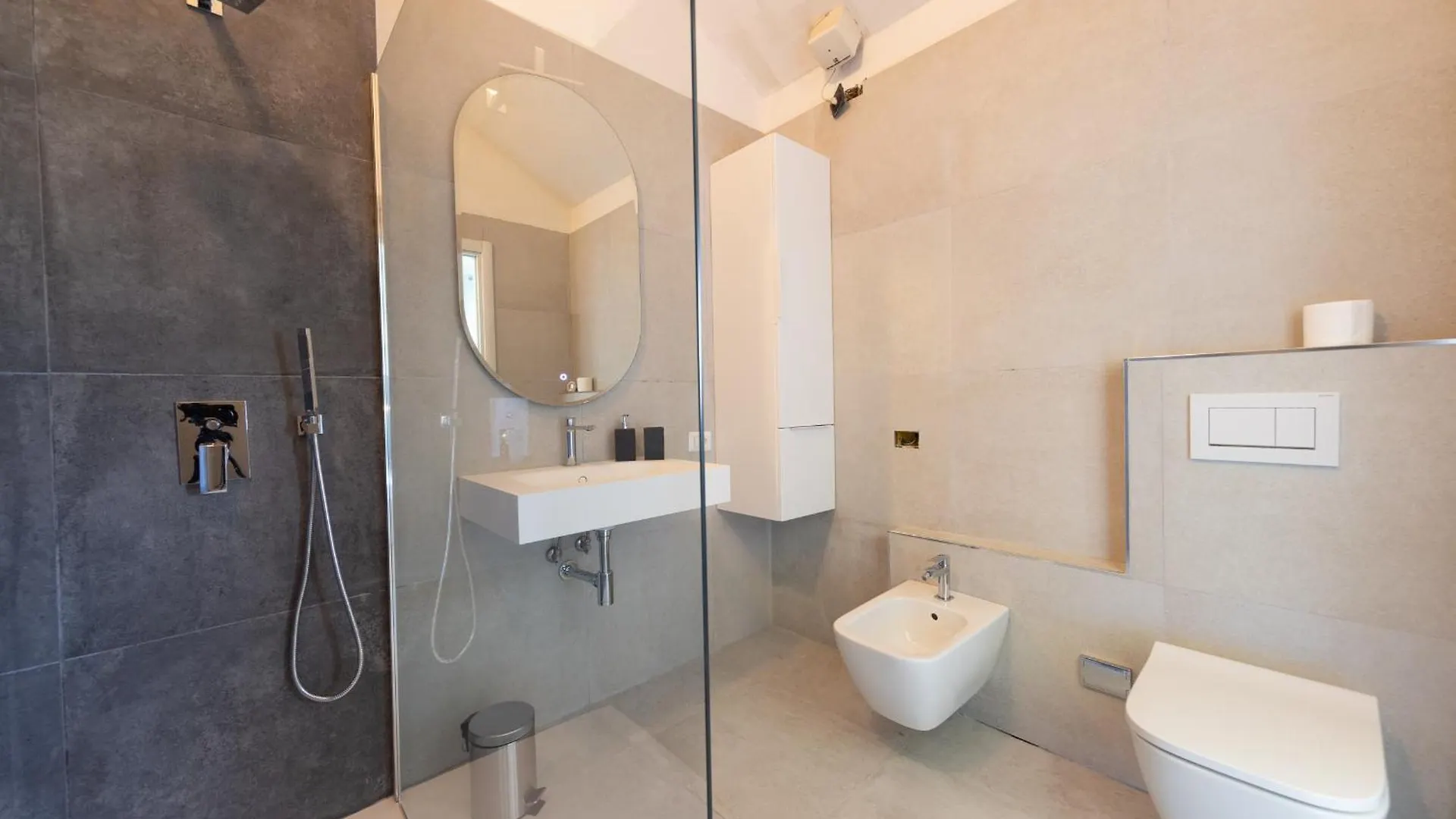 Casa Vecchia Quercia Apartment Assago